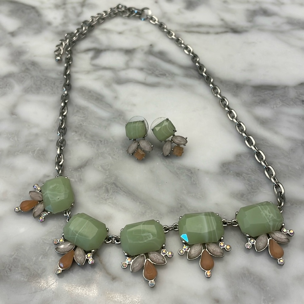 Light green necklace & earring set
